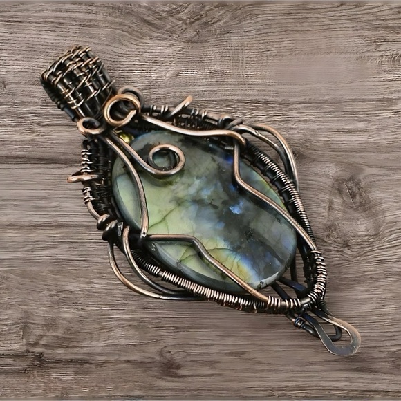 Natural Labradorite Copper Wrapped Handmade Pendant Necklace blue green read - Picture 5 of 11